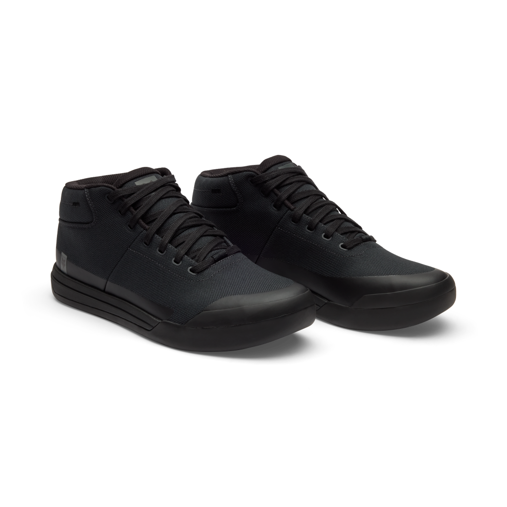 Fox Racing Union Canvas Mid Shoe in SCHWARZ