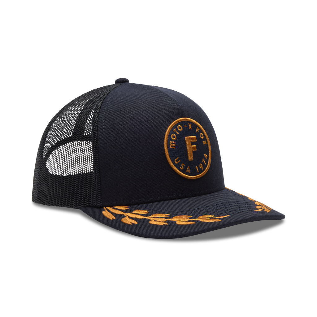 Fox Racing W Circa 74 Mesh Trucker Cap in BLAU