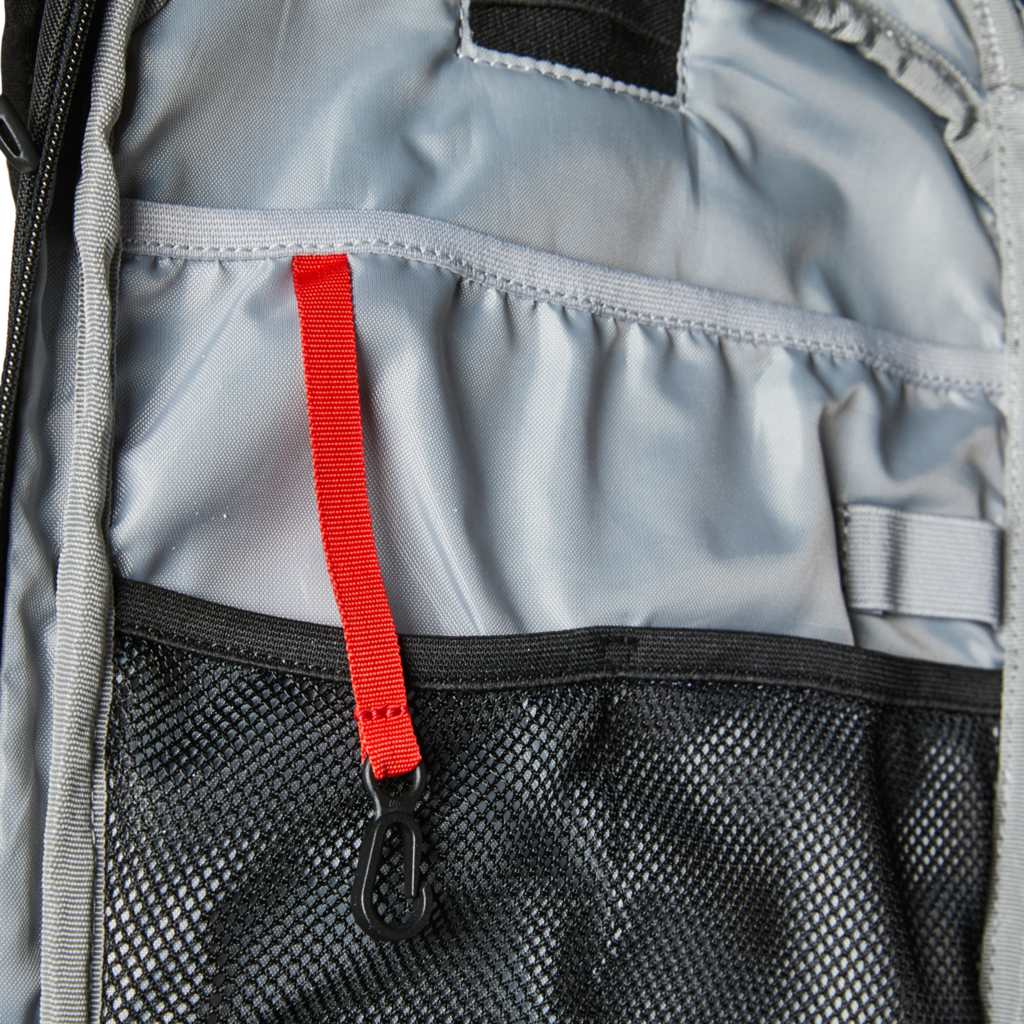 Fox Racing Utility 10L Hydration Pack- Medium in SCHWARZ