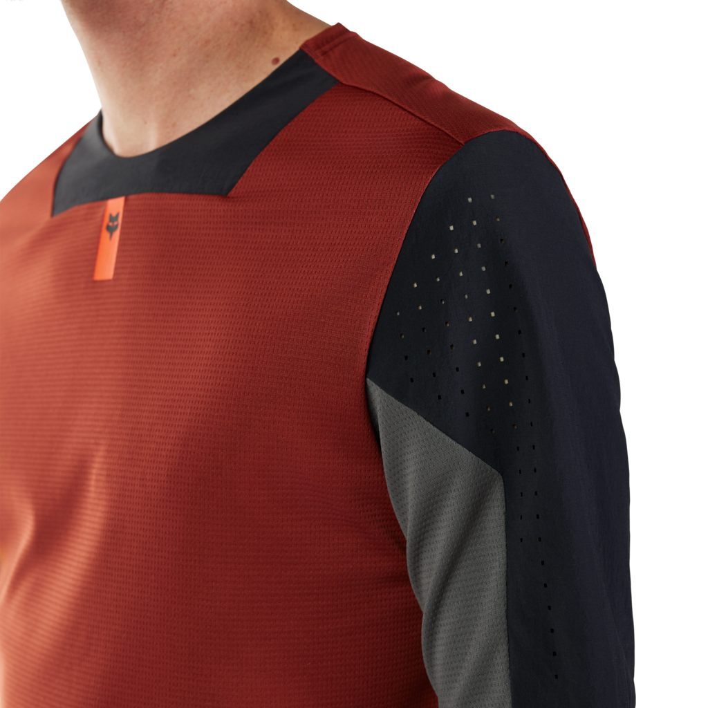 Fox Racing Defend SS Trikot kurzarm in ROT