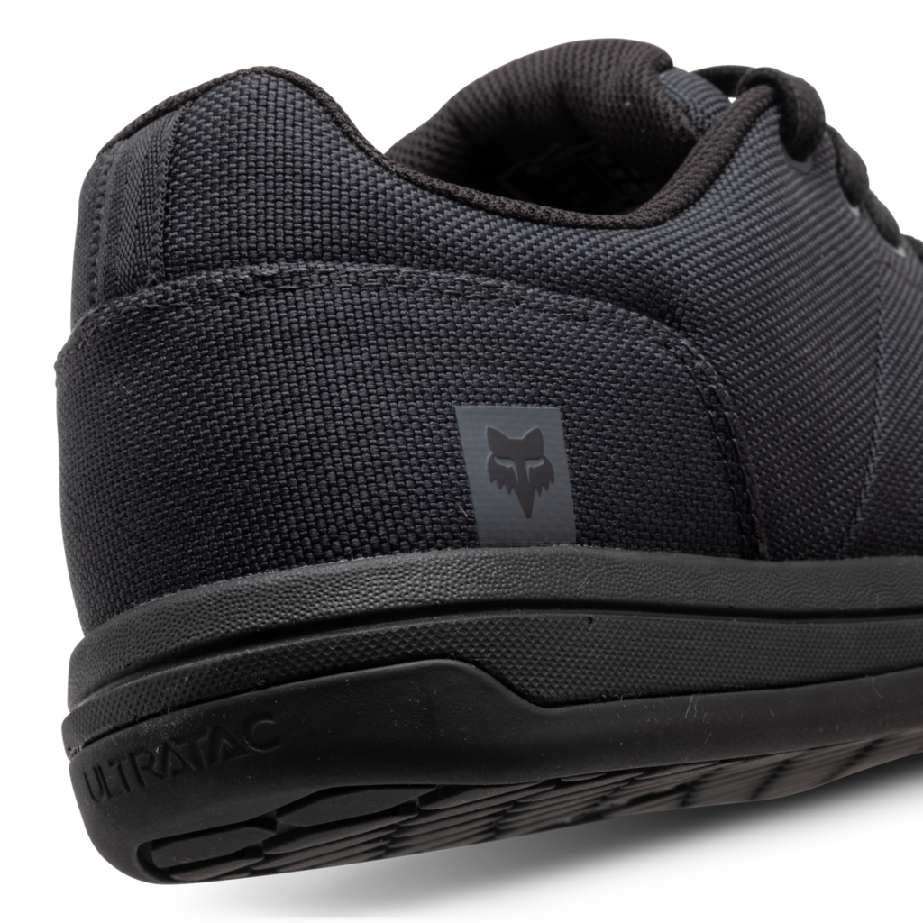 Fox Racing Union Canvas Flat Shoe in SCHWARZ