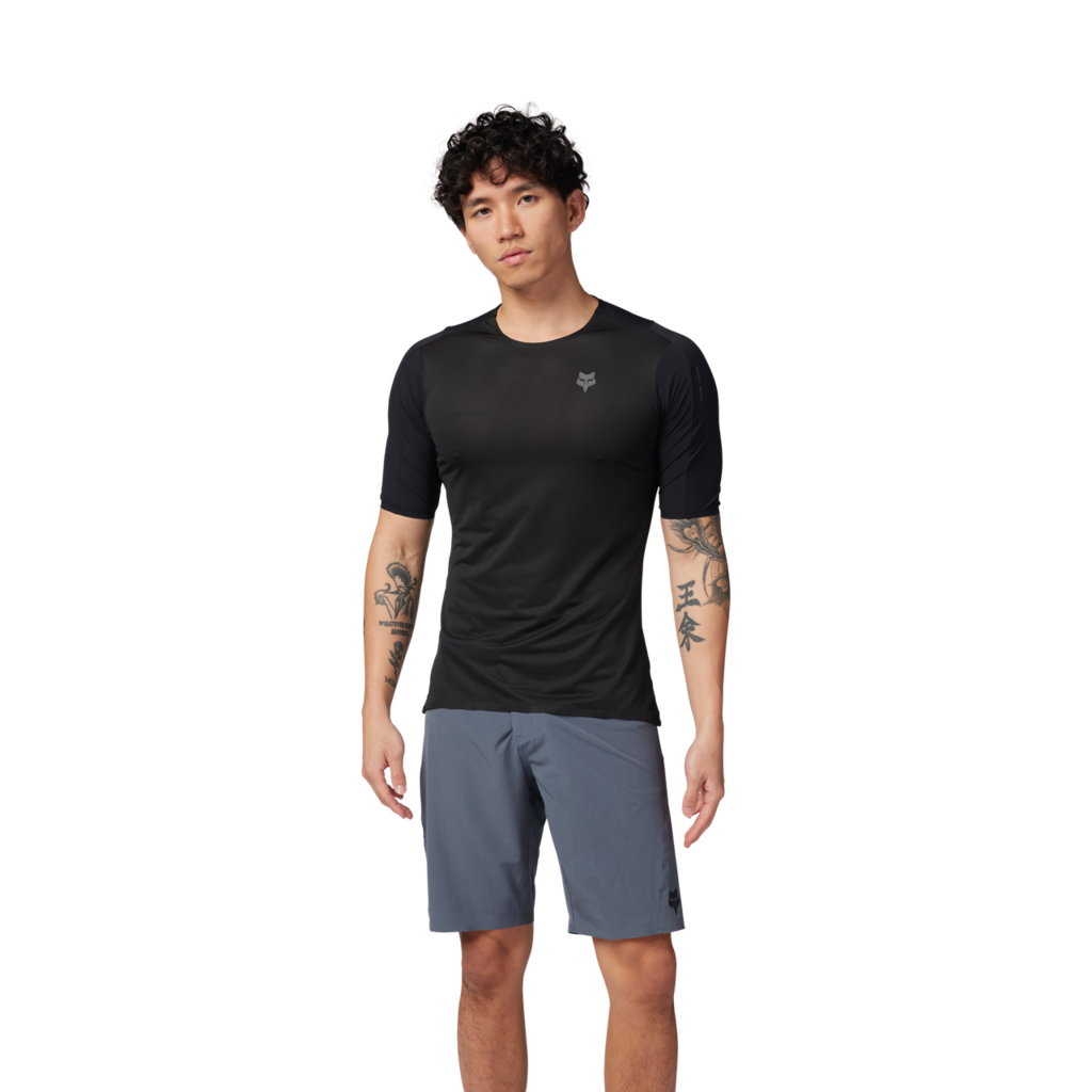 Fox Racing Flexair Ascent SS Trikot kurzarm in SCHWARZ