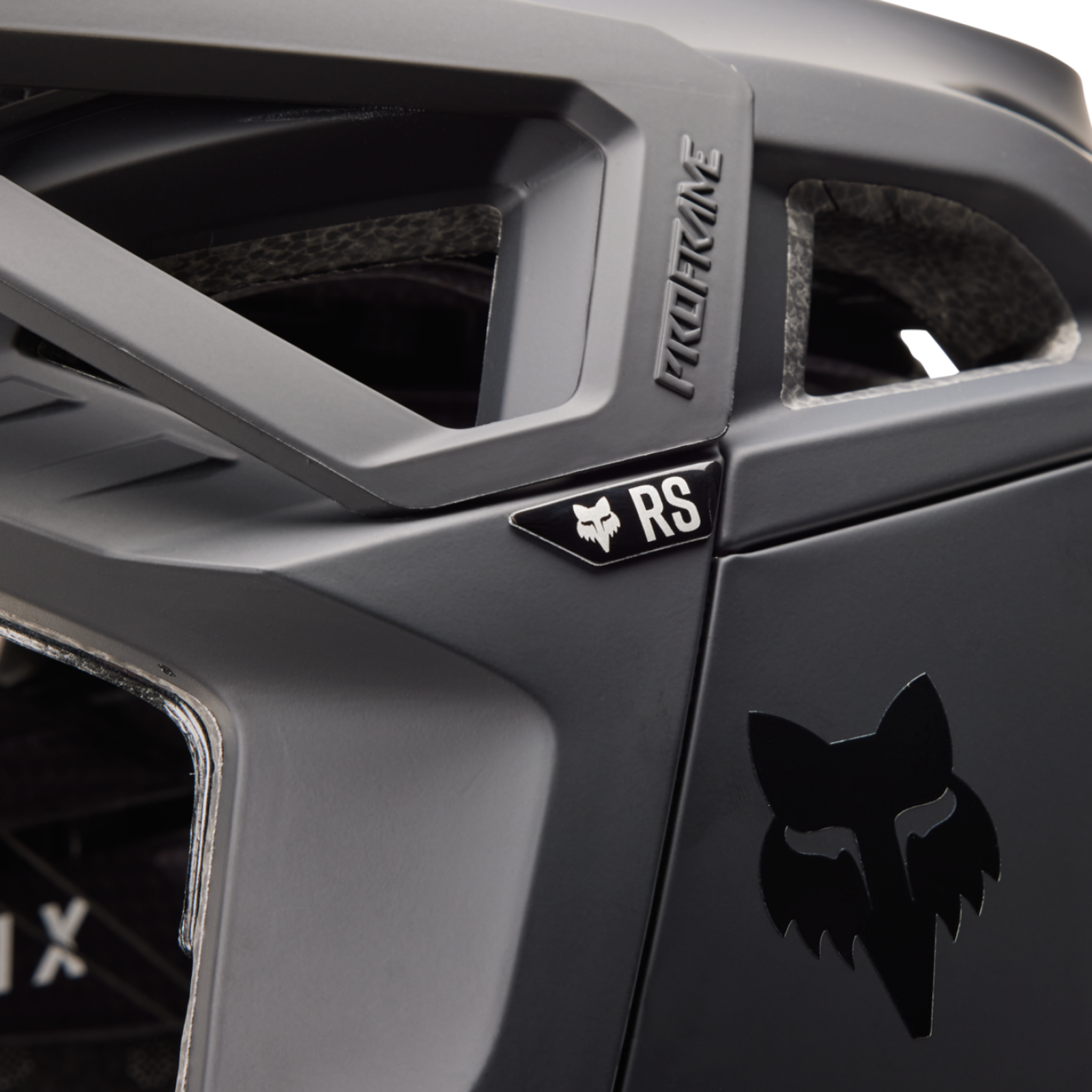 Fox Racing Proframe RS Vollvisier Helm in SCHWARZ