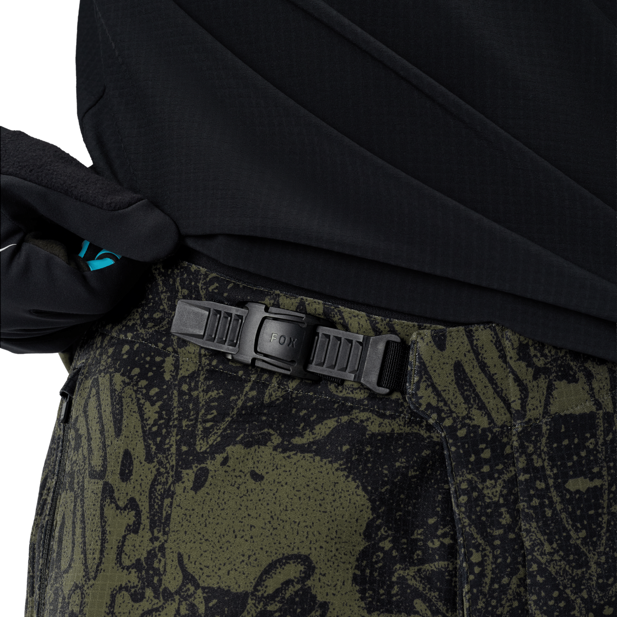 Fox Racing Defend Fire Pant Lunar SE in GRÜN