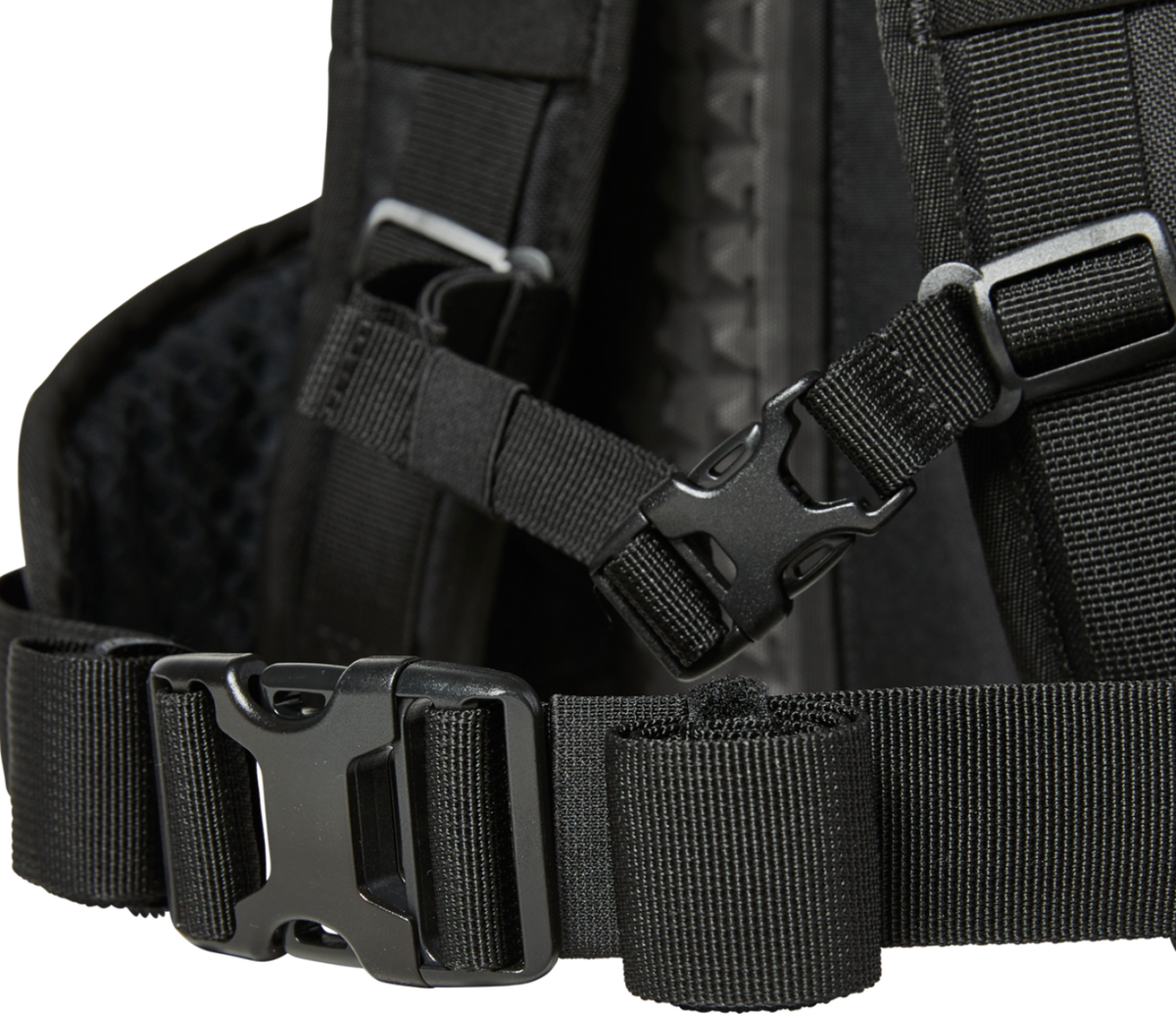 Fox Racing Utility 10L Hydration Pack- Medium in SCHWARZ