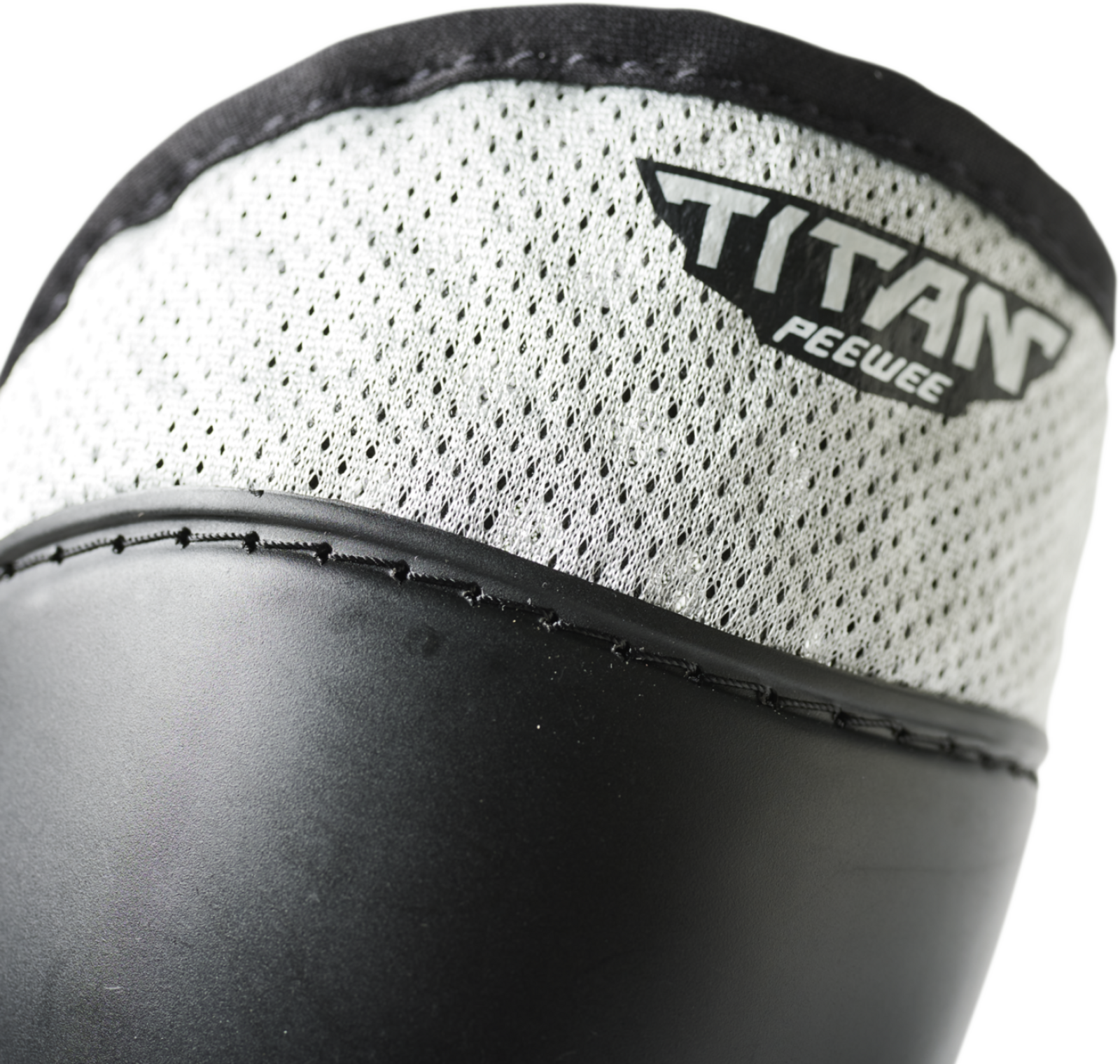Fox Racing Peewee Titan Schienbeinschoner in SCHWARZ