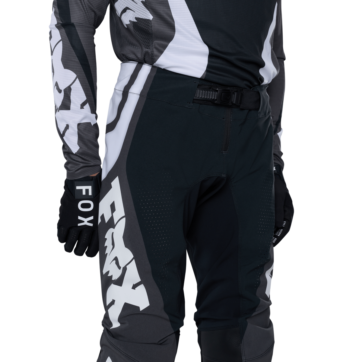 Fox Racing Flexair Thorn Pant in SCHWARZ