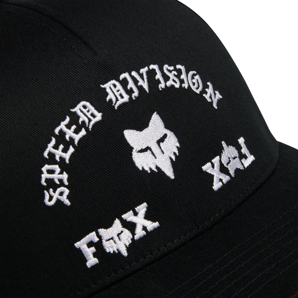 Fox Racing Icon Flexfit Hat in SCHWARZ