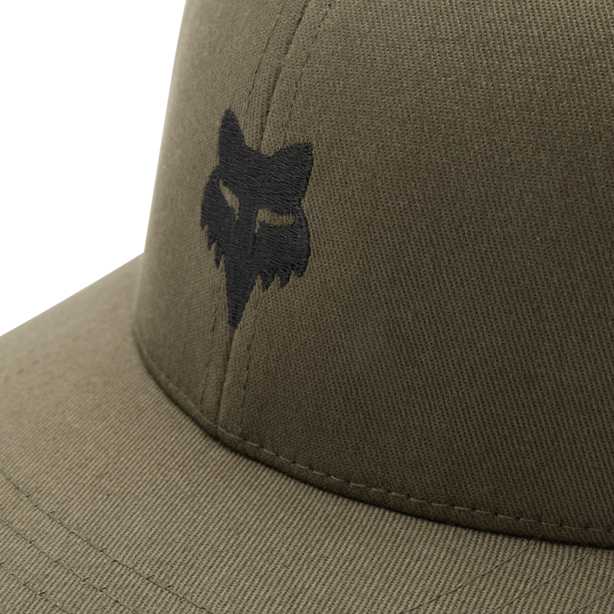 Fox Racing Yth Fox Head 110 Snapback Cap in BRAUN