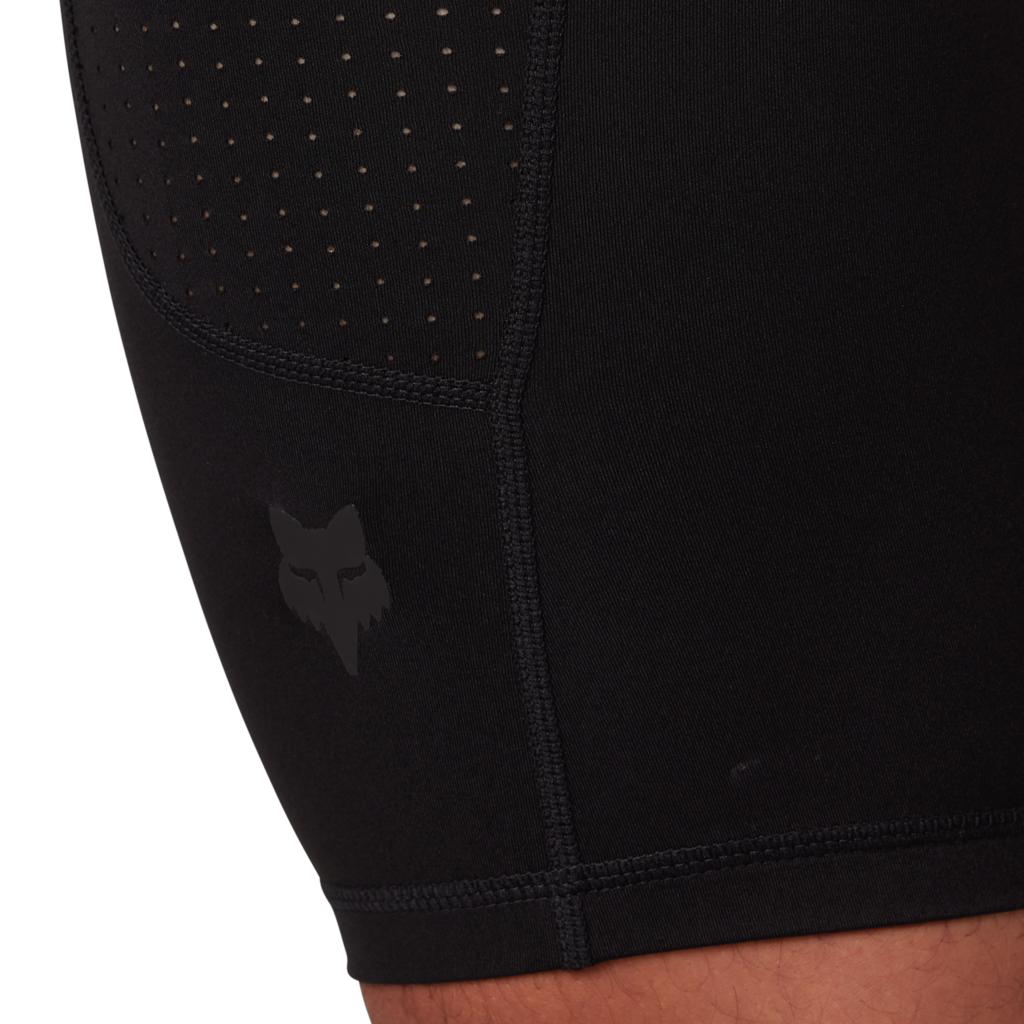 Fox Racing Tecbase Compression Short in SCHWARZ