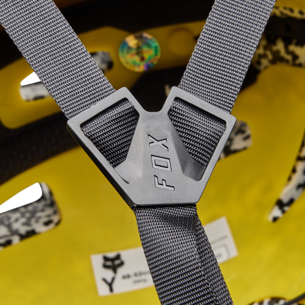 Fox Racing Youth Flight Pro Kinderhelm in SCHWARZ