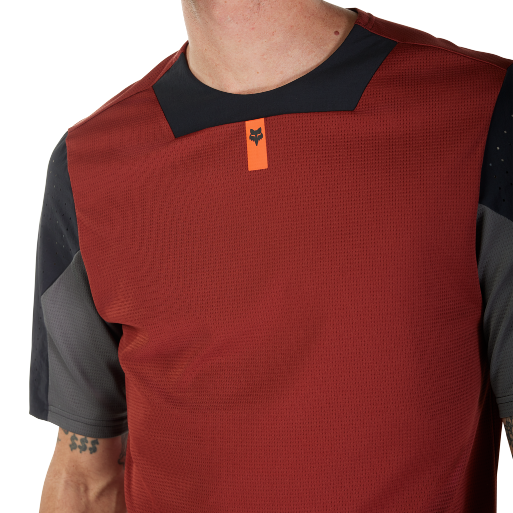 Fox Racing Defend SS Trikot kurzarm in ROT
