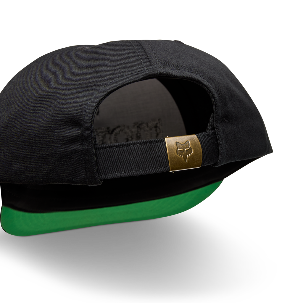 Fox Racing Moto-X Adjustable Cap in SCHWARZ