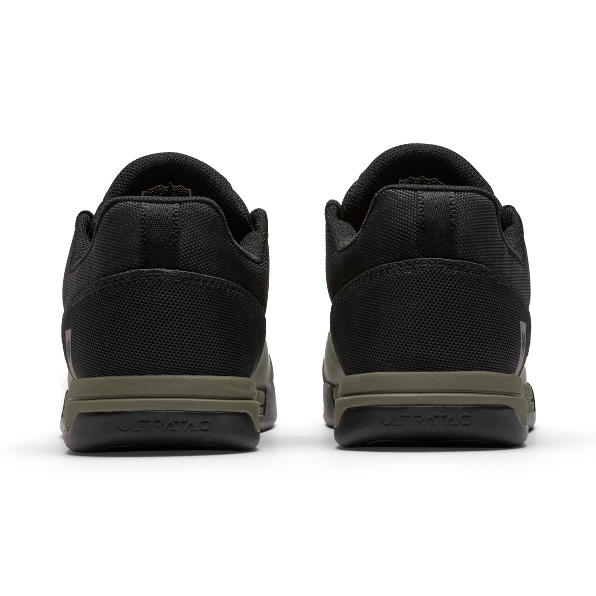 Fox Racing Union Canvas Flat Shoe in SCHWARZ