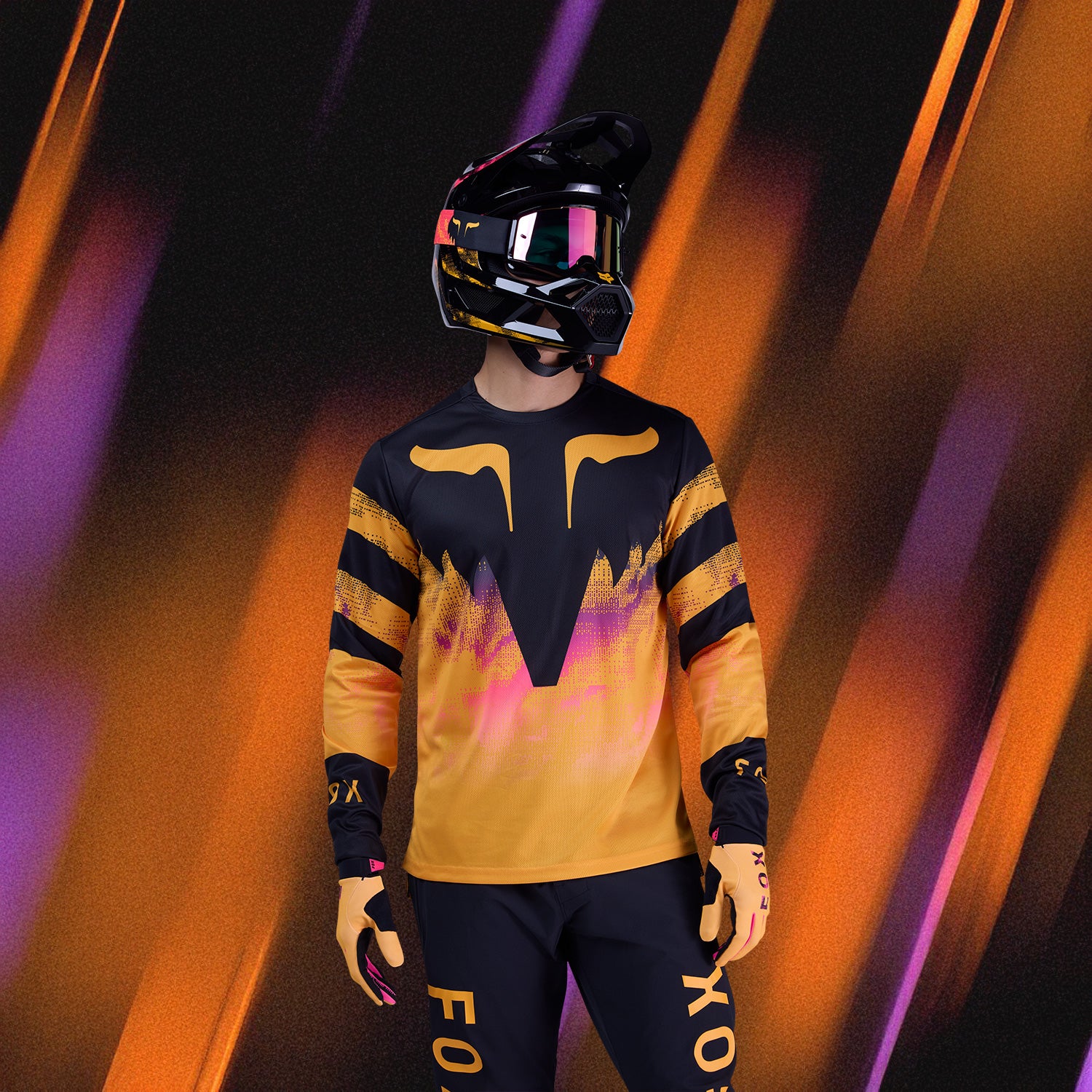 met echo mips mtb helm Helmet M Orange – Finish Line Cycles GOKU vs LUFFY Category:E Bike_Haibike Skybeamer 150  50 lux The 2022 MET Echo Modell:BK8SP-S866-Trapezstecker